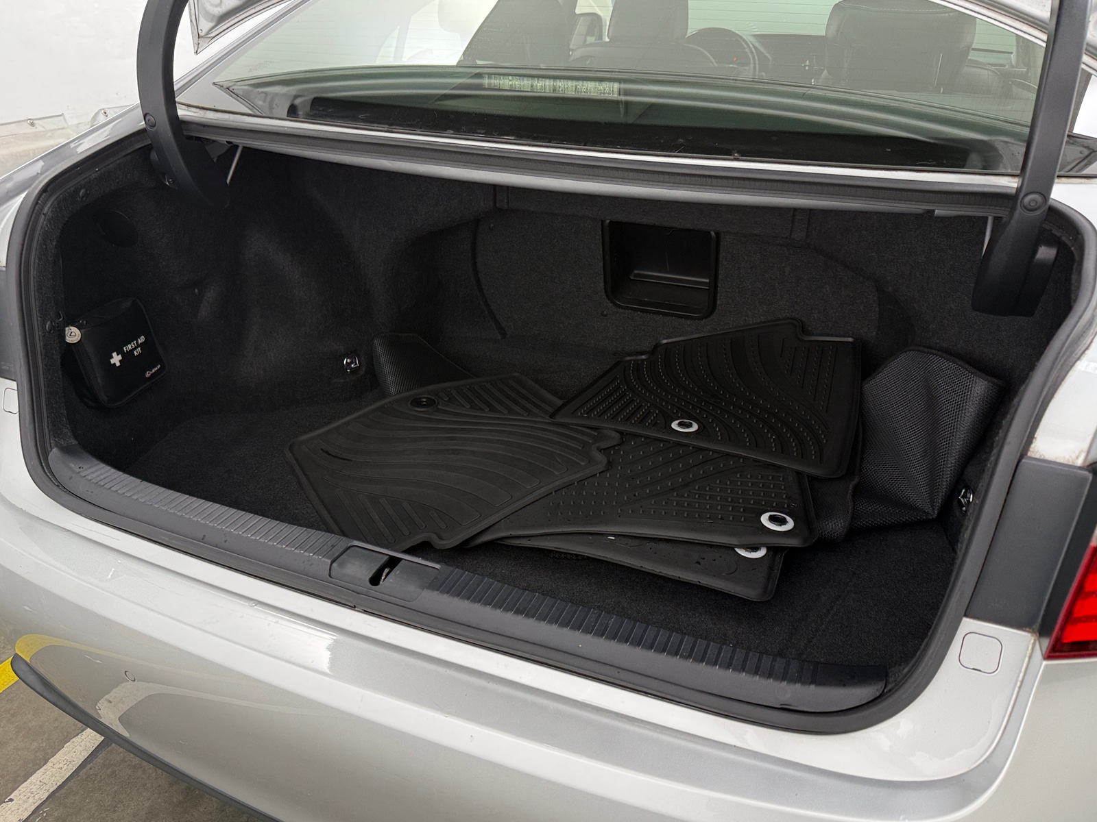 Thumbnail: 2013 Lexus ES - 6
