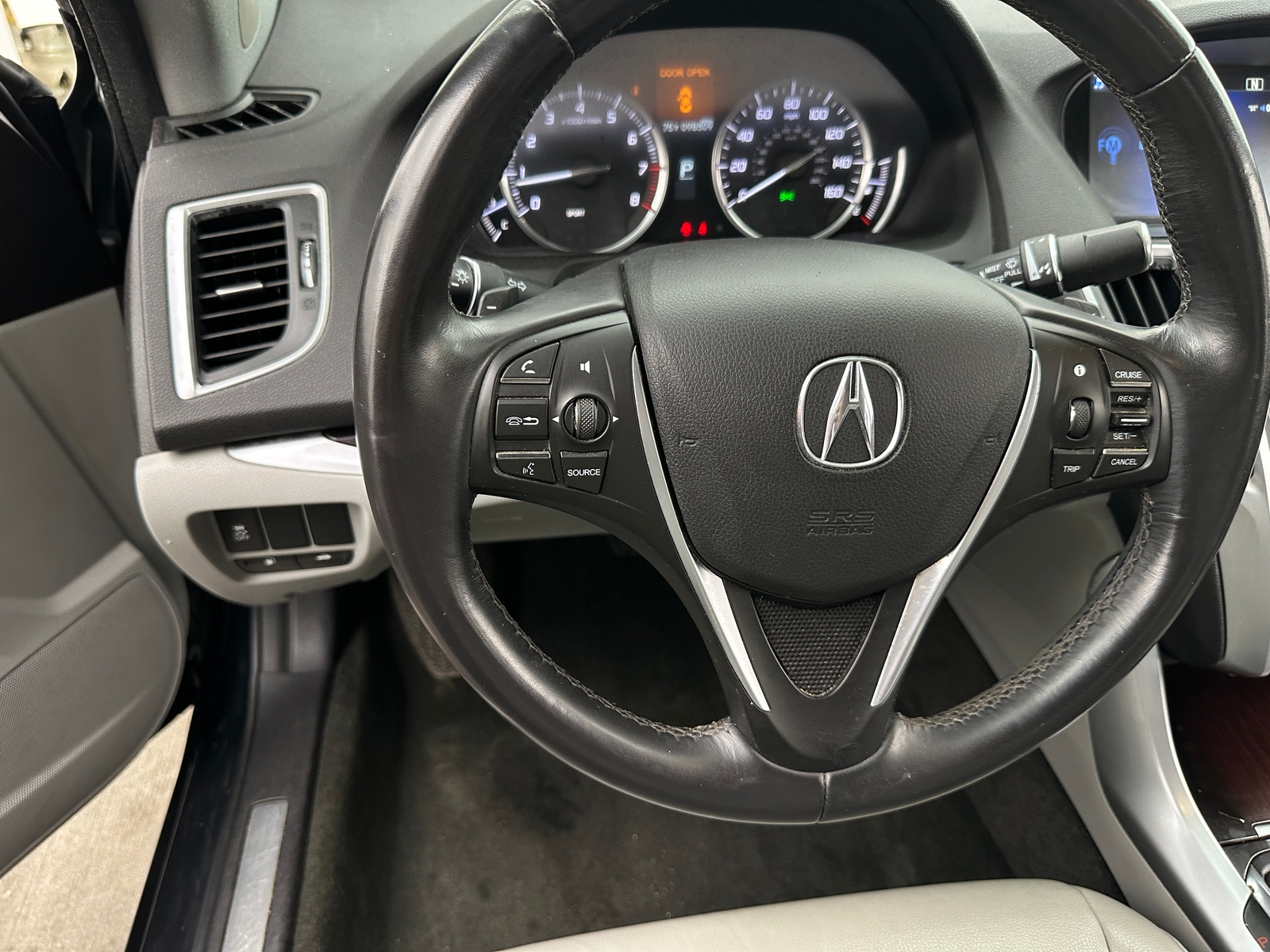 Thumbnail: 2015 Acura TLX - 4