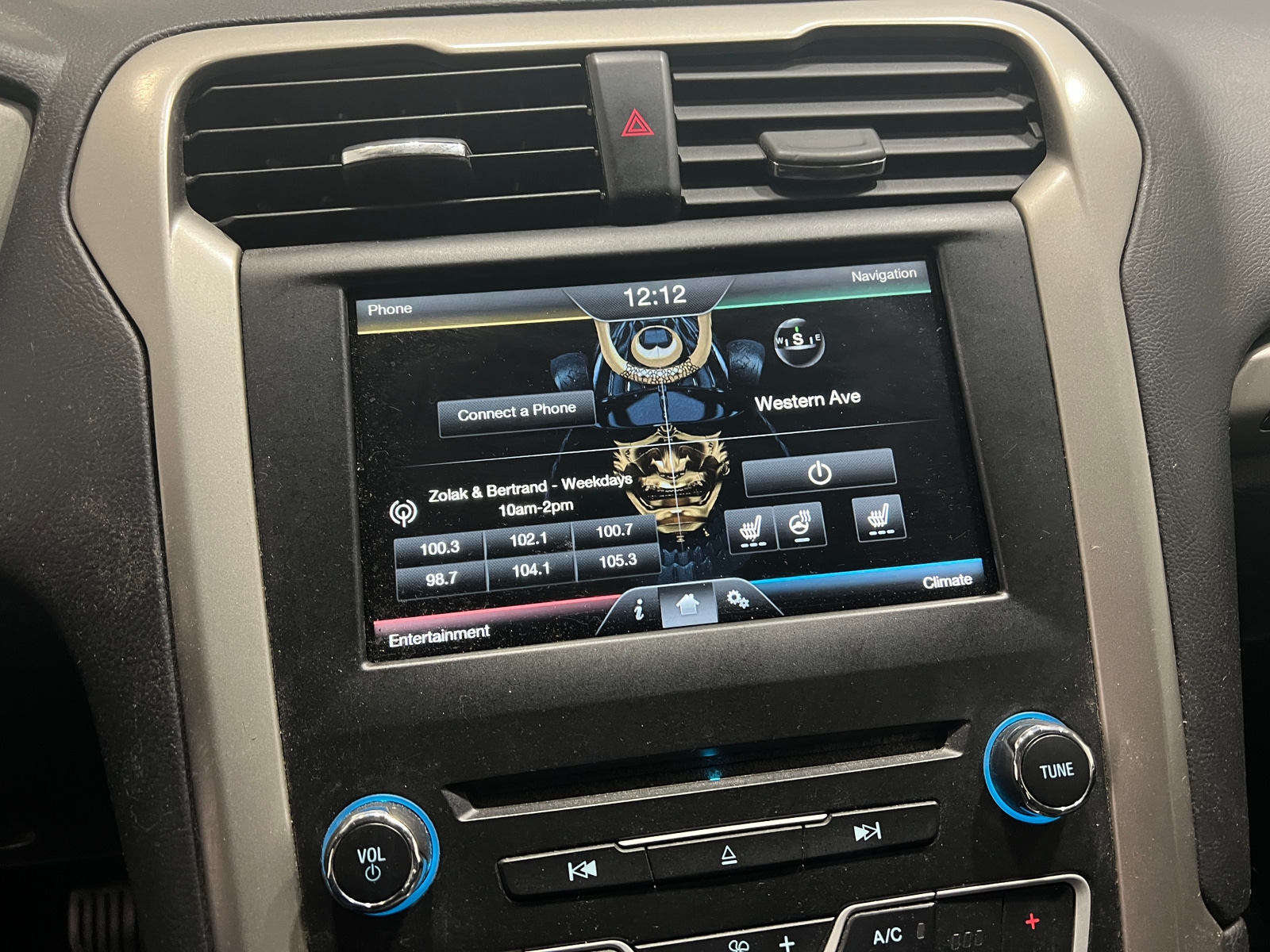 Thumbnail: 2016 Ford Fusion - 3