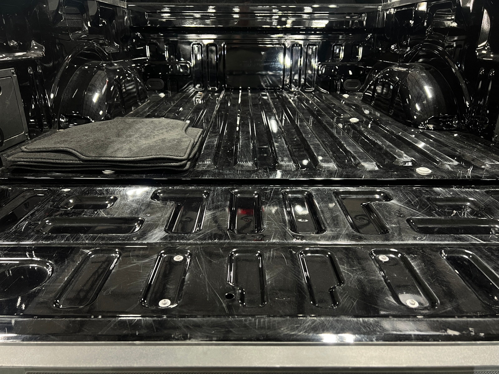 Thumbnail: 2025 Ford Econoline - 7