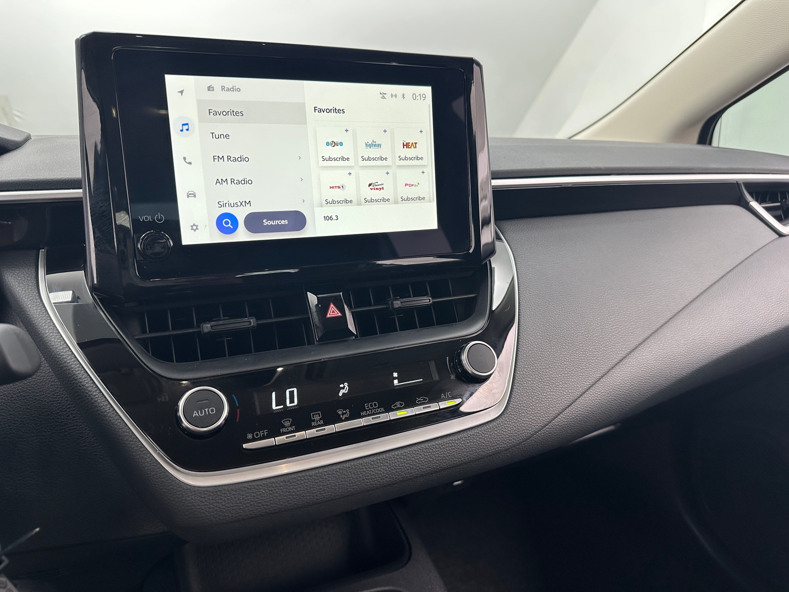 Thumbnail: 2024 Toyota Corolla - 4