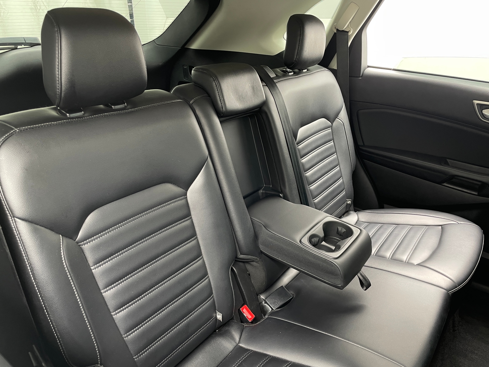 Thumbnail: 2022 Ford Edge - 5