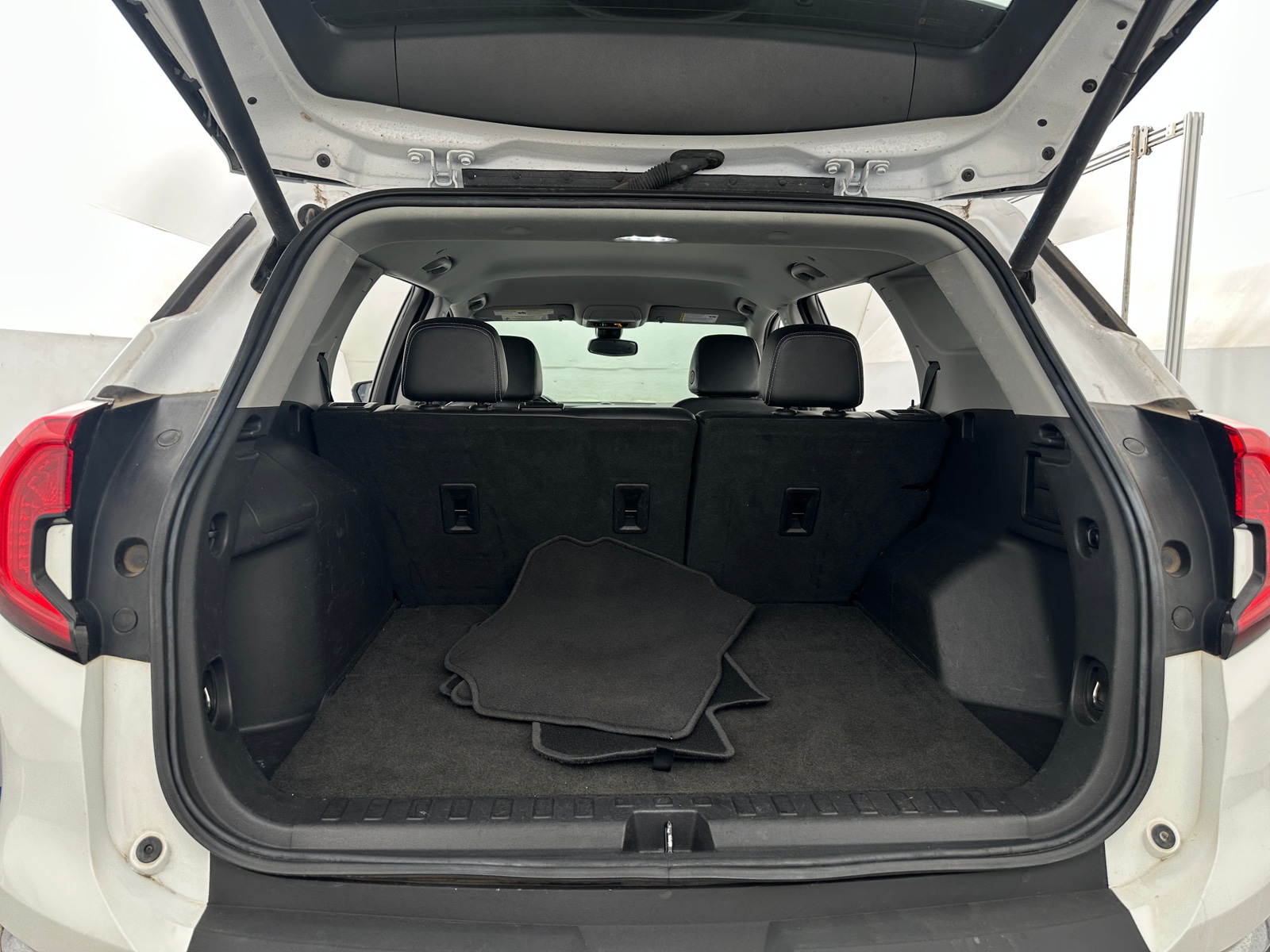 Thumbnail: 2023 GMC Terrain - 6