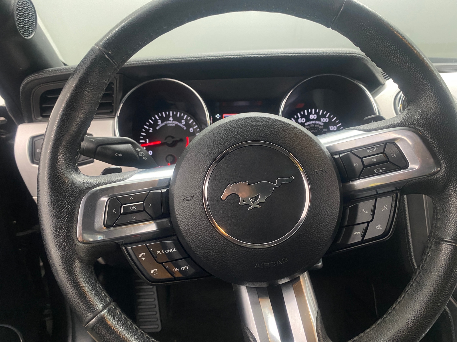 Thumbnail: 2015 Ford Mustang - 3