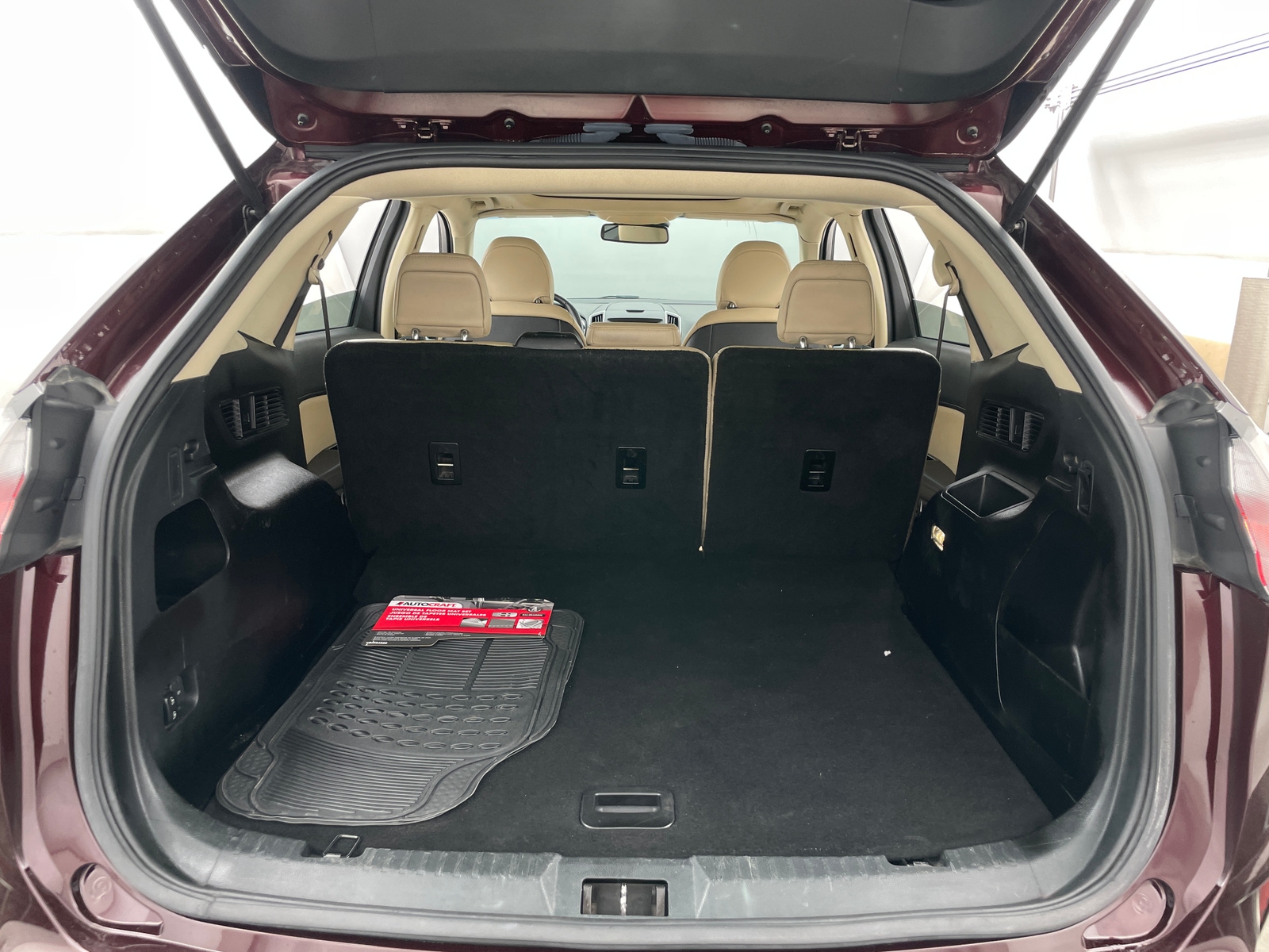 Thumbnail: 2019 Ford Edge - 7