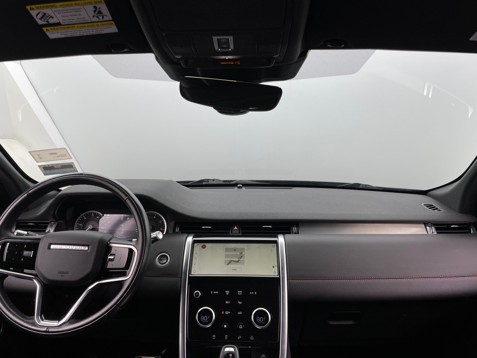 Thumbnail: 2022 Land Rover Discovery Sport - 2