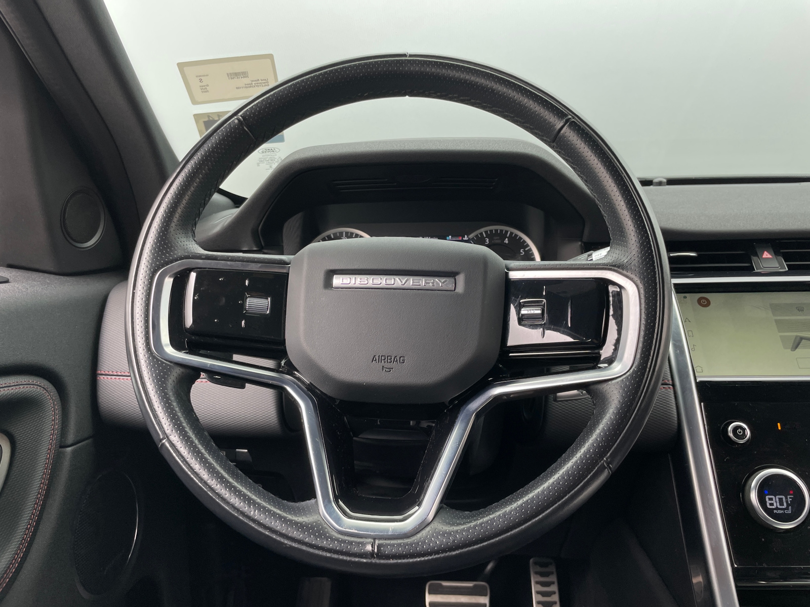 Thumbnail: 2022 Land Rover Discovery Sport - 4