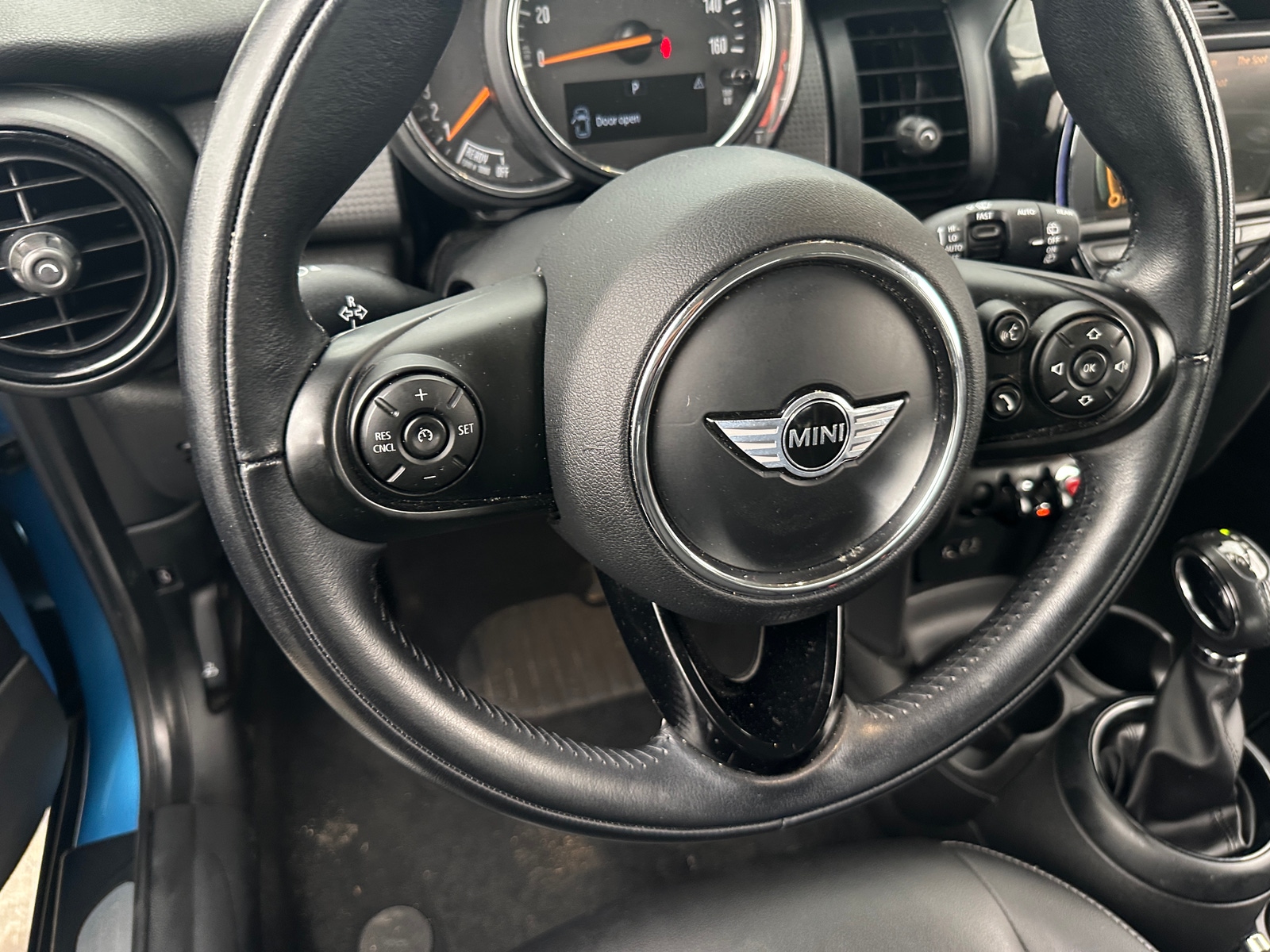 Thumbnail: 2018 MINI Cooper Hardtop - 4