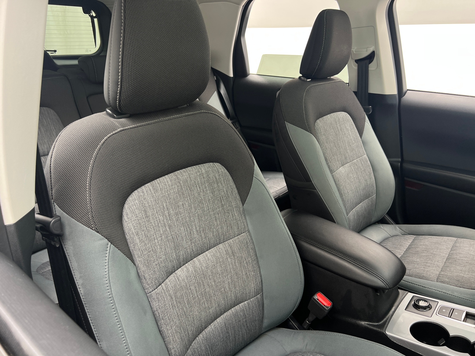 Thumbnail: 2021 Ford Bronco Sport - 2