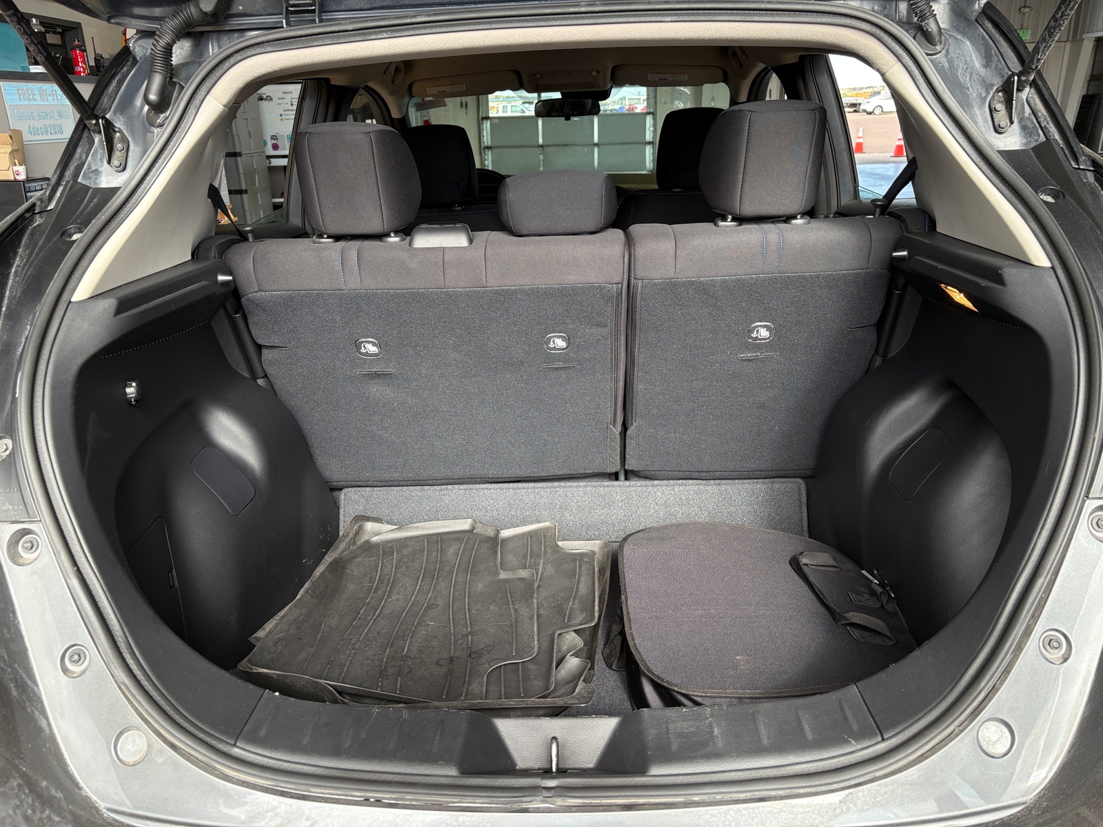 Thumbnail: 2024 Nissan Leaf - 7