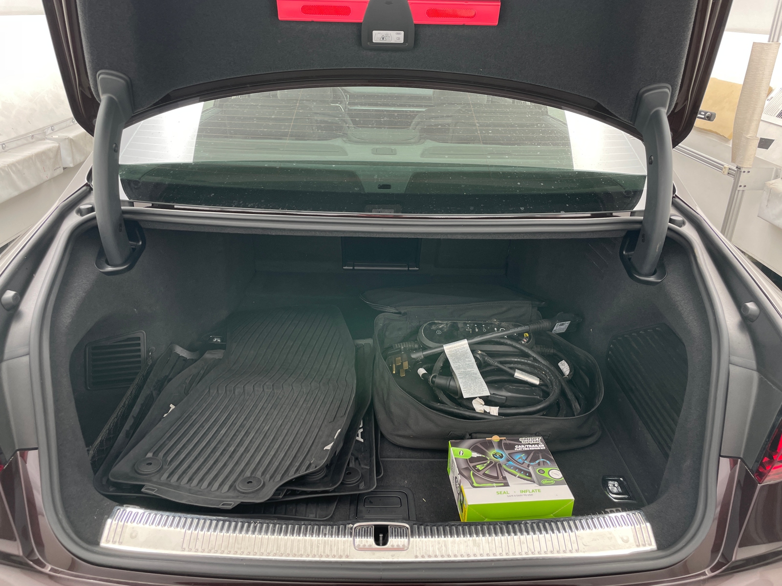 Thumbnail: 2020 Audi A8 - 6