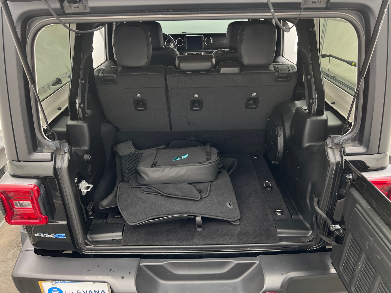 Thumbnail: 2023 Jeep Wrangler - 6