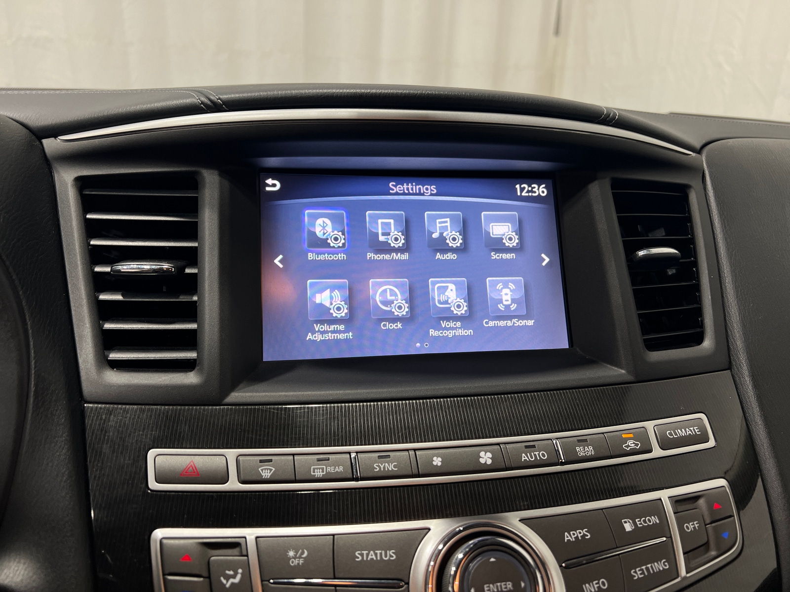 Thumbnail: 2019 INFINITI QX60 - 3