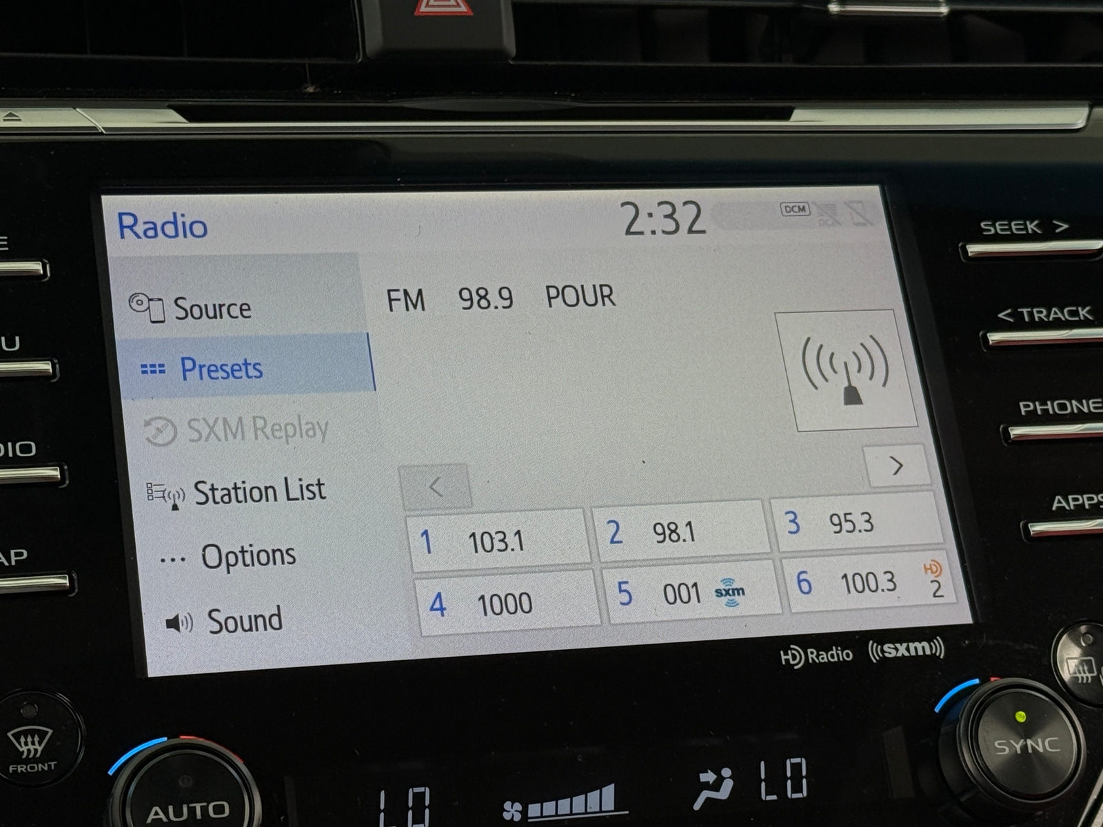 Thumbnail: 2019 Toyota Camry - 3