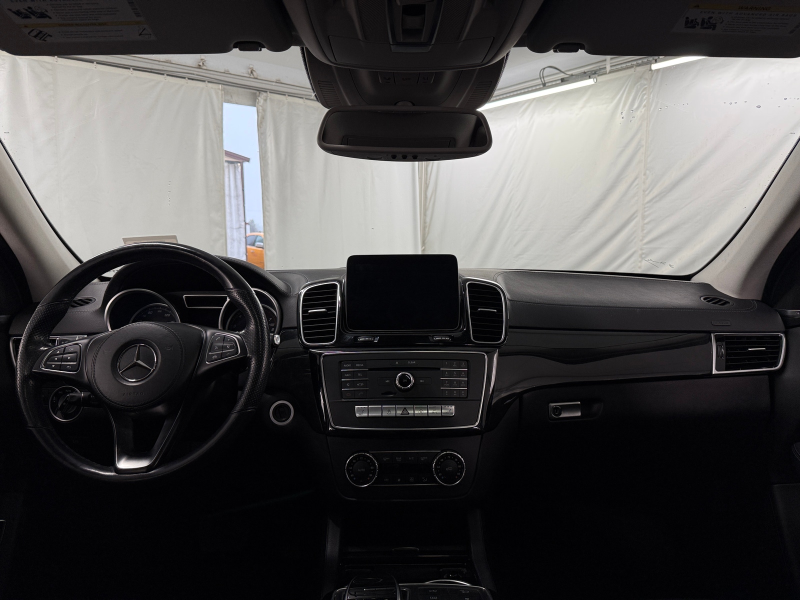 Thumbnail: 2017 Mercedes-Benz GLS - 2