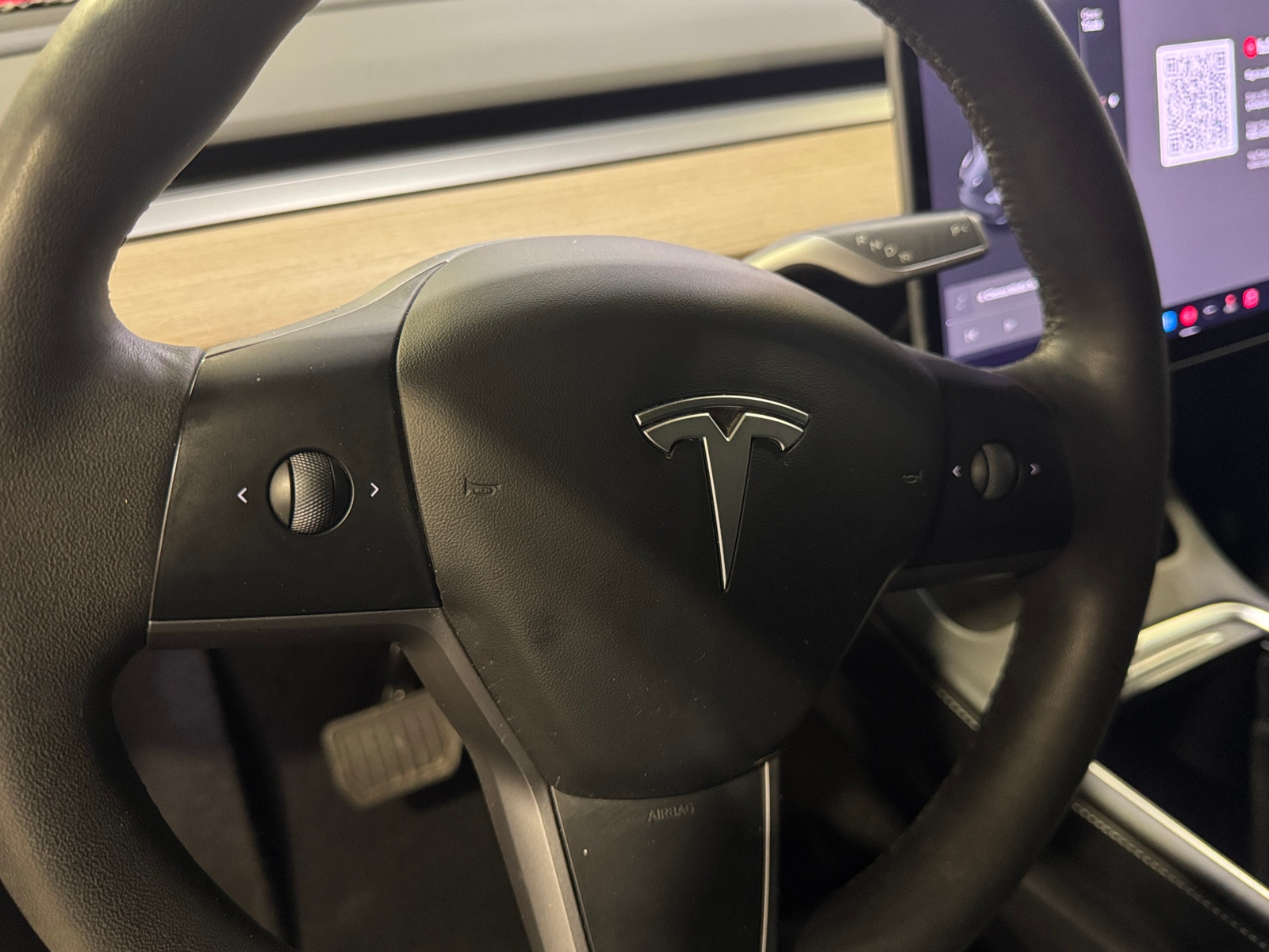 Thumbnail: 2021 Tesla Model Y - 4