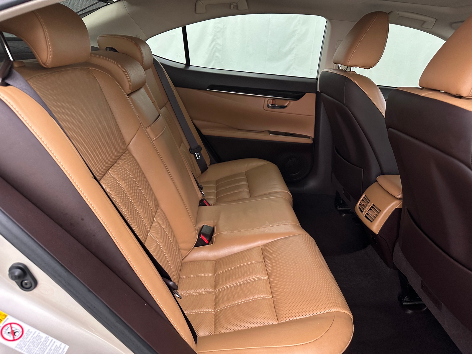 Thumbnail: 2016 Lexus ES - 5