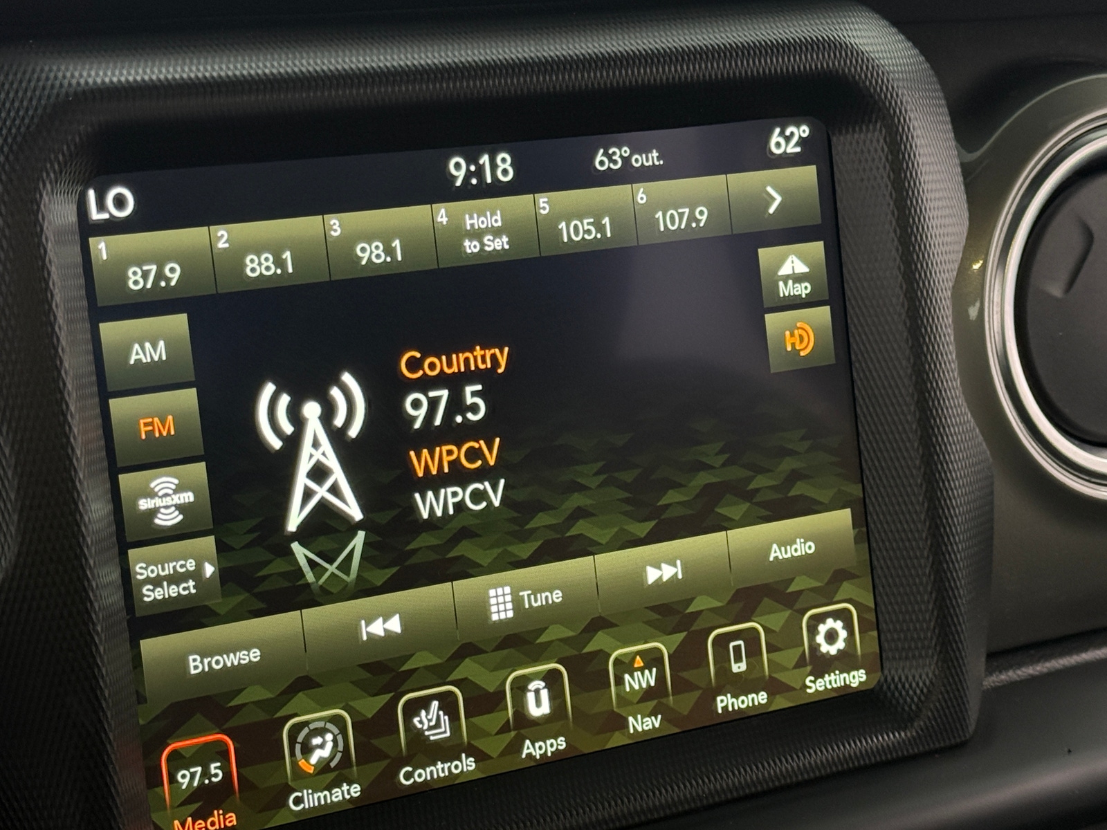 Thumbnail: 2022 Jeep Gladiator - 4