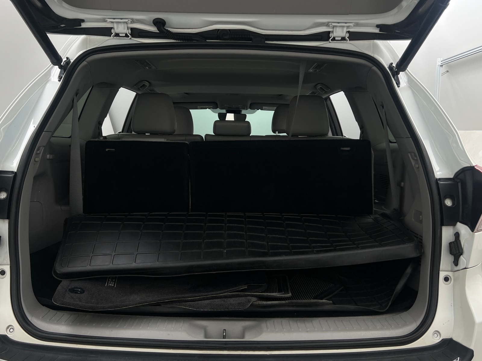 Thumbnail: 2018 Toyota Highlander - 7