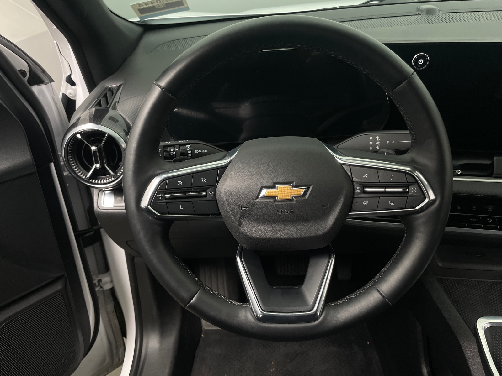 Thumbnail: 2025 Chevrolet Equinox - 5