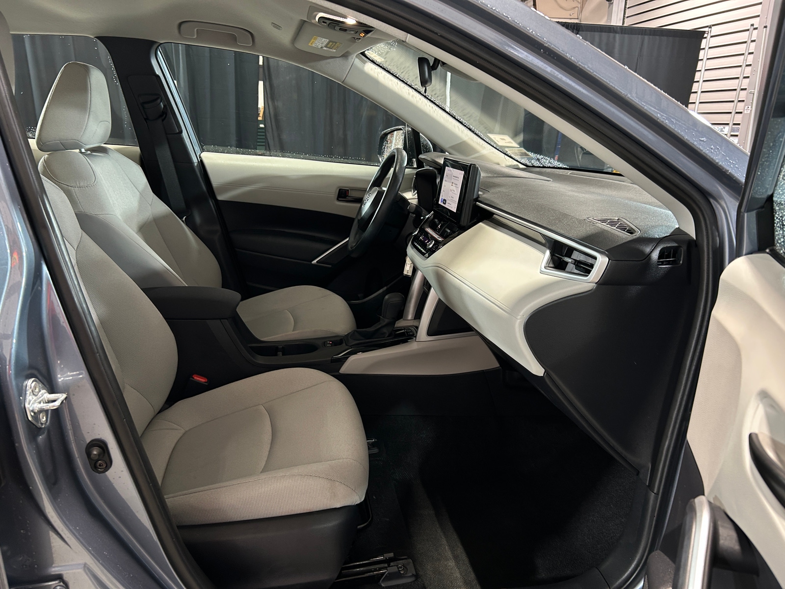 Thumbnail: 2024 Toyota Corolla Cross - 2