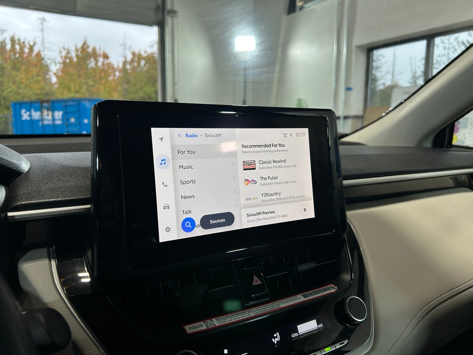 Thumbnail: 2024 Toyota Corolla Cross - 4