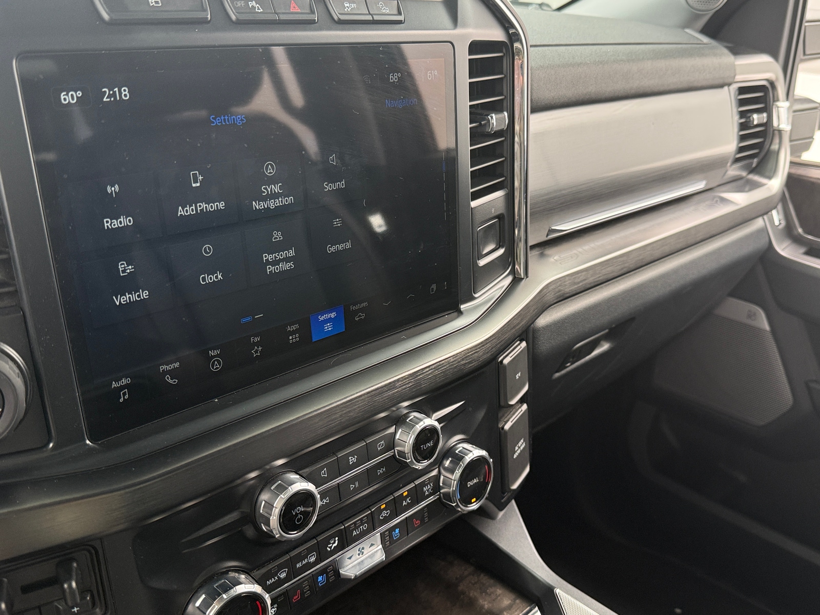 Thumbnail: 2023 Ford Econoline - 3