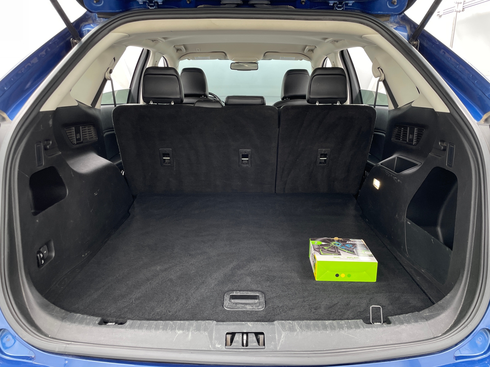 Thumbnail: 2023 Ford Edge - 7