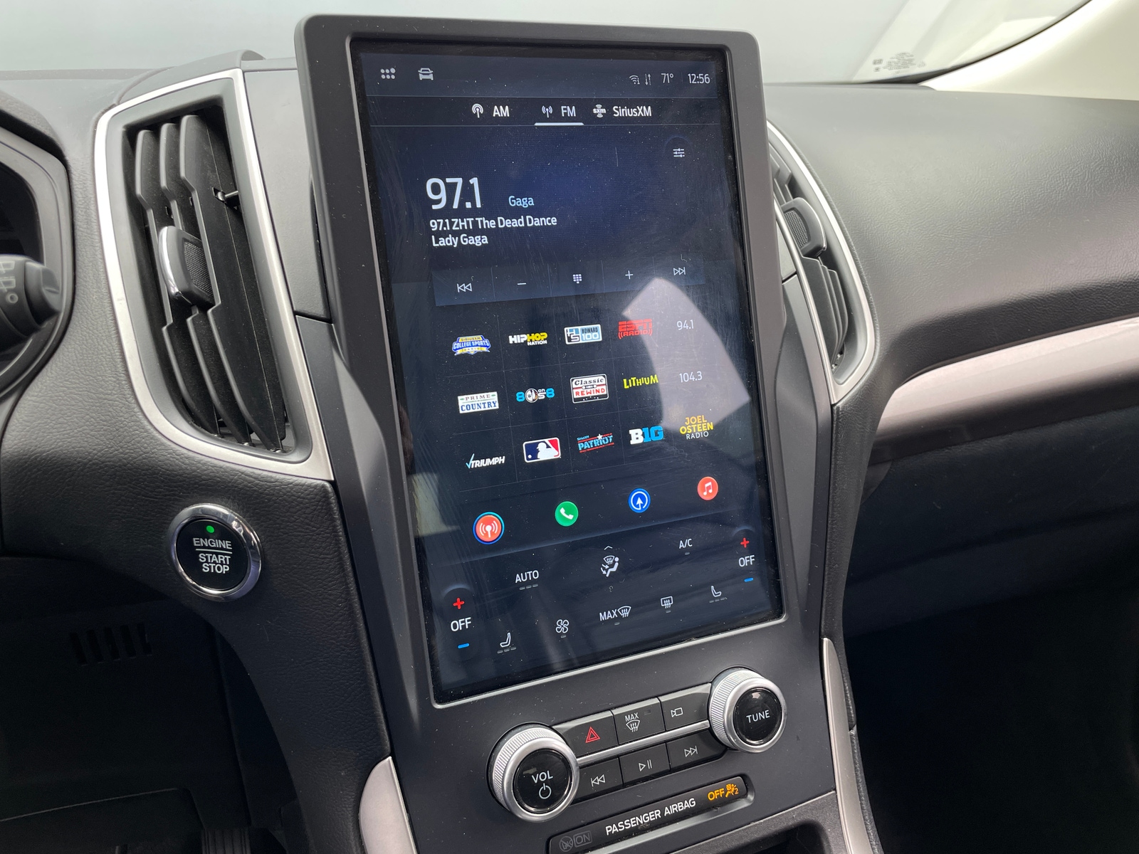 Thumbnail: 2023 Ford Edge - 4