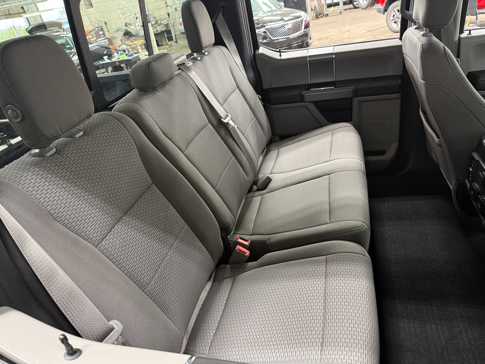 Thumbnail: 2019 Ford Econoline - 6