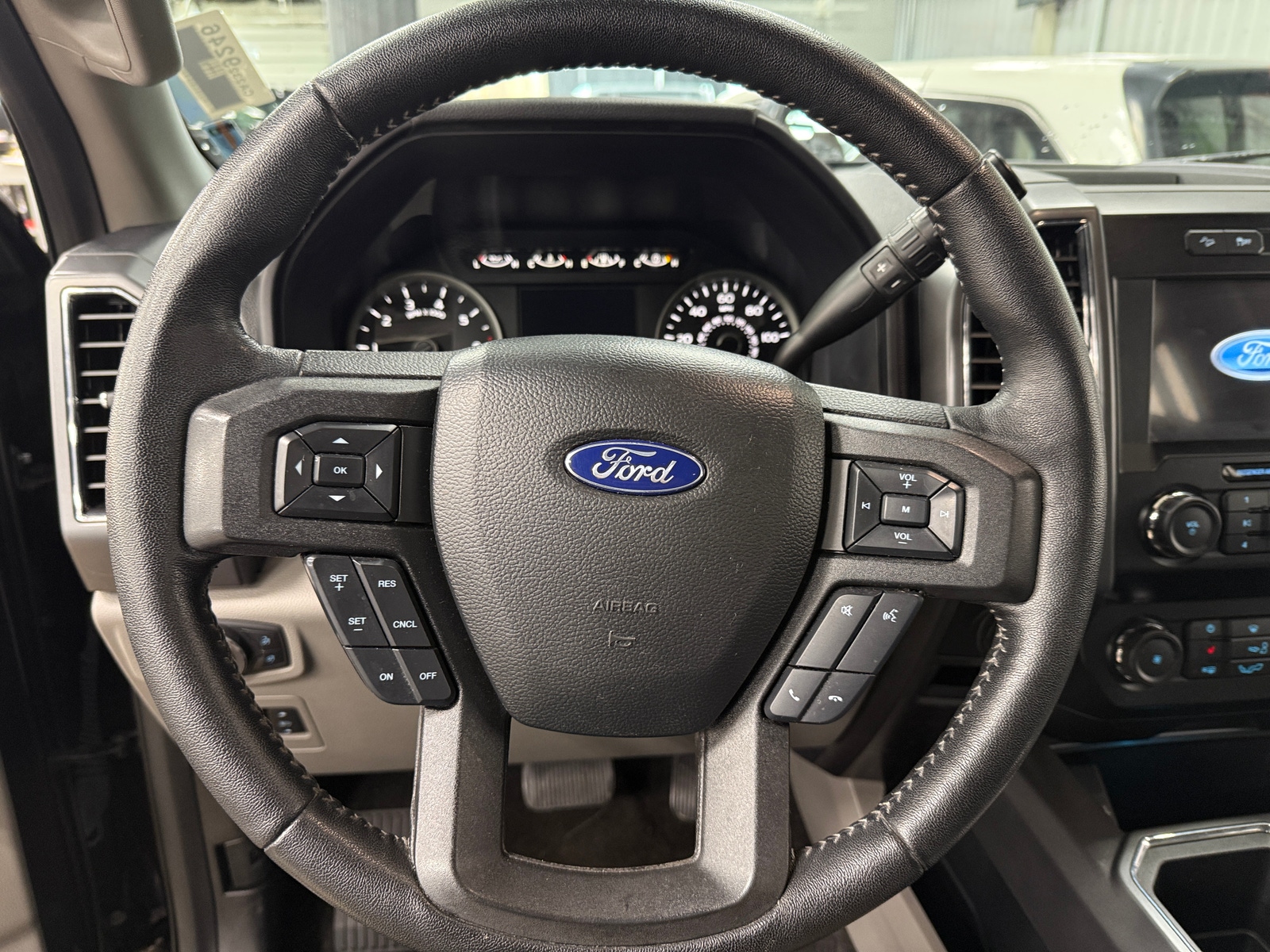 Thumbnail: 2019 Ford Econoline - 5