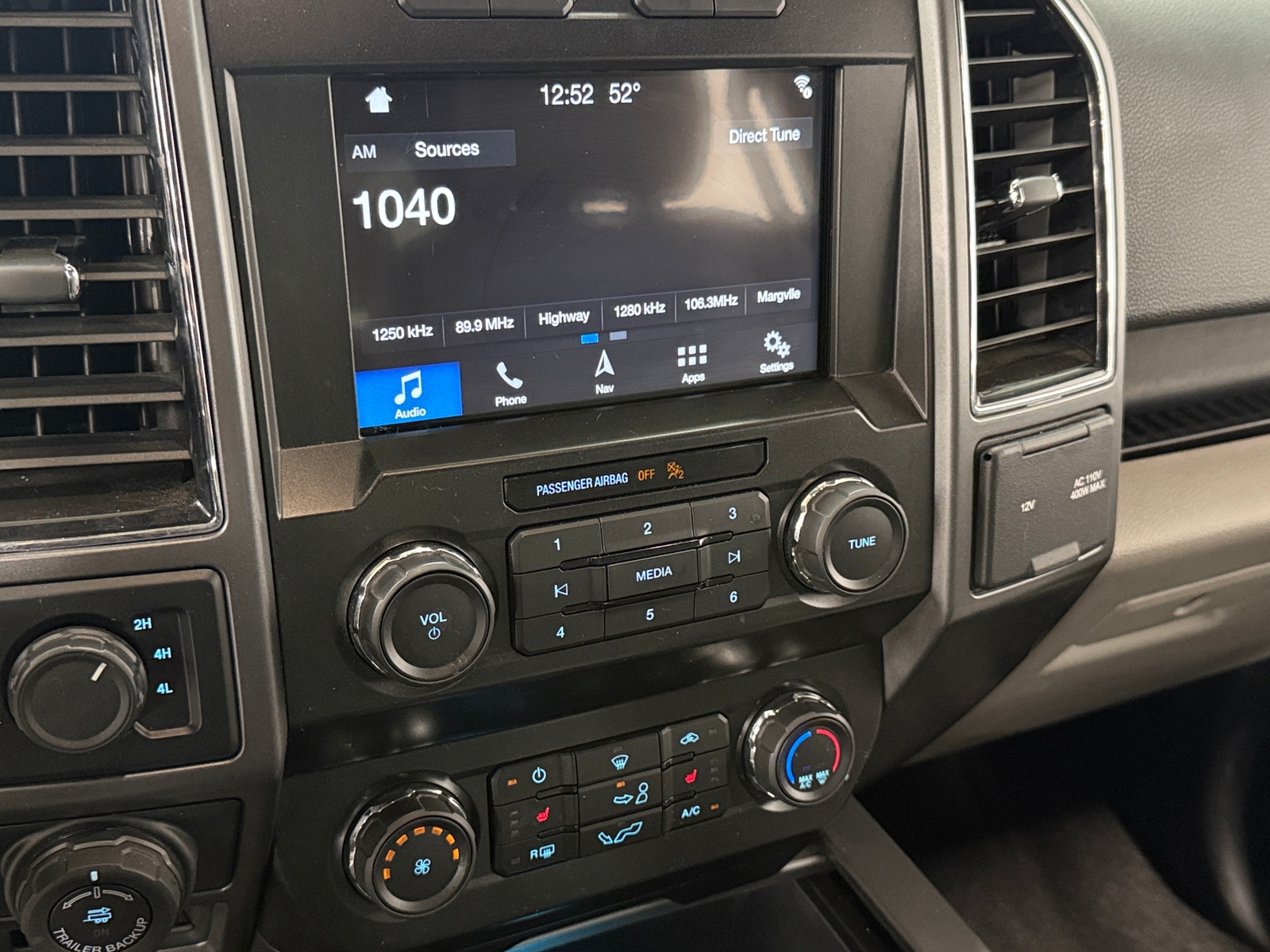 Thumbnail: 2019 Ford Econoline - 4