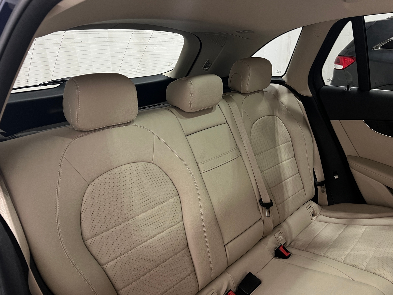 Thumbnail: 2017 Mercedes-Benz GLC - 5