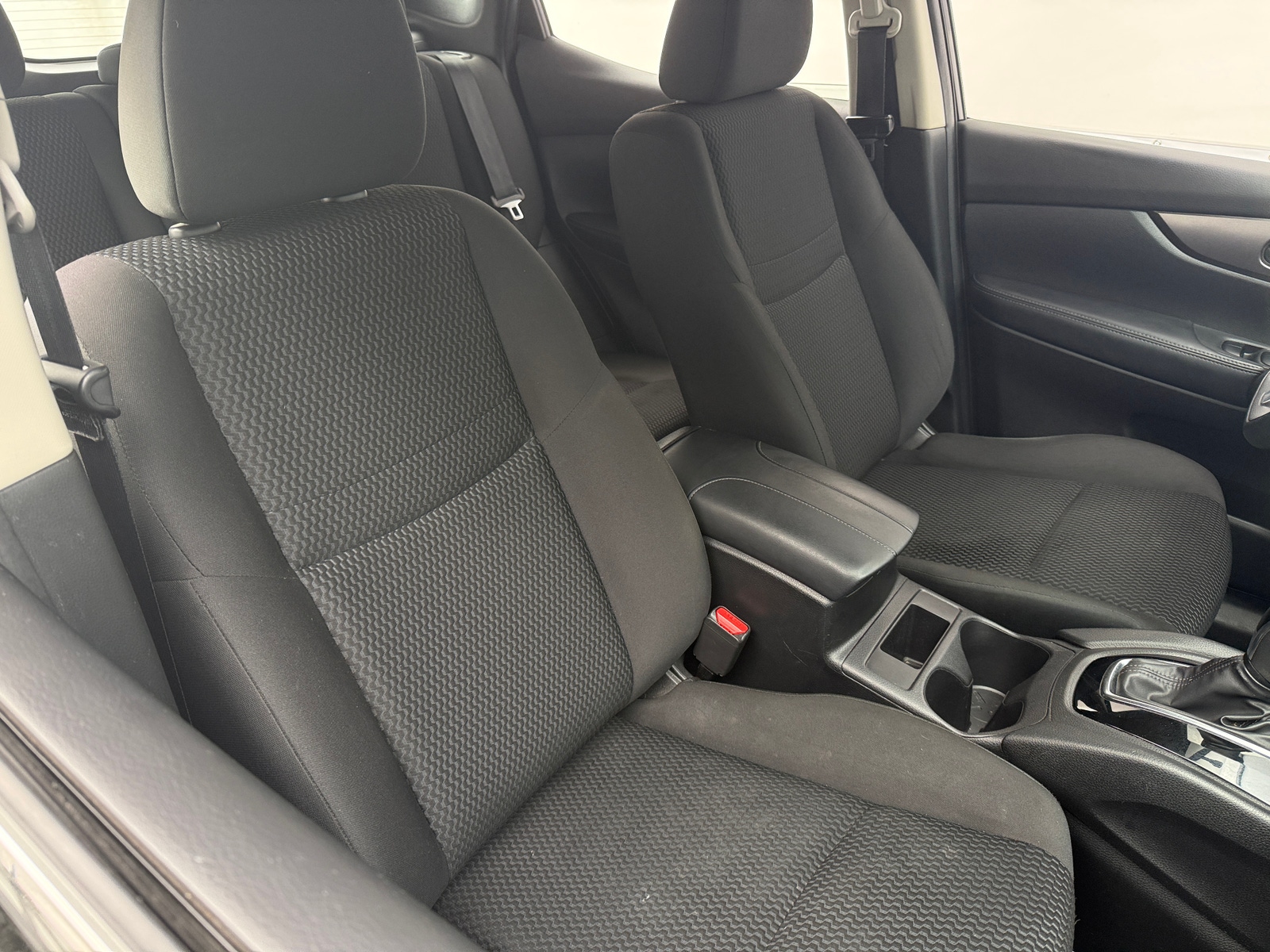 Thumbnail: 2019 Nissan Rogue Sport - 2