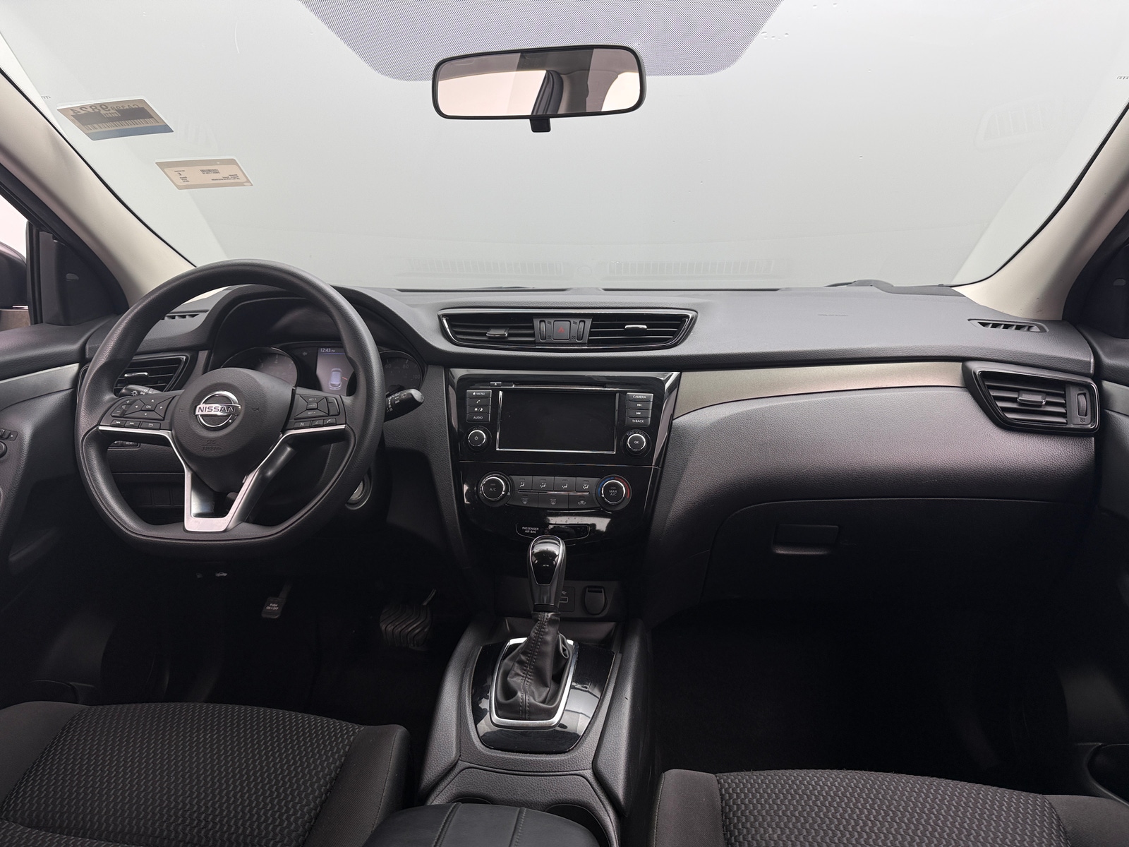 Thumbnail: 2019 Nissan Rogue Sport - 3