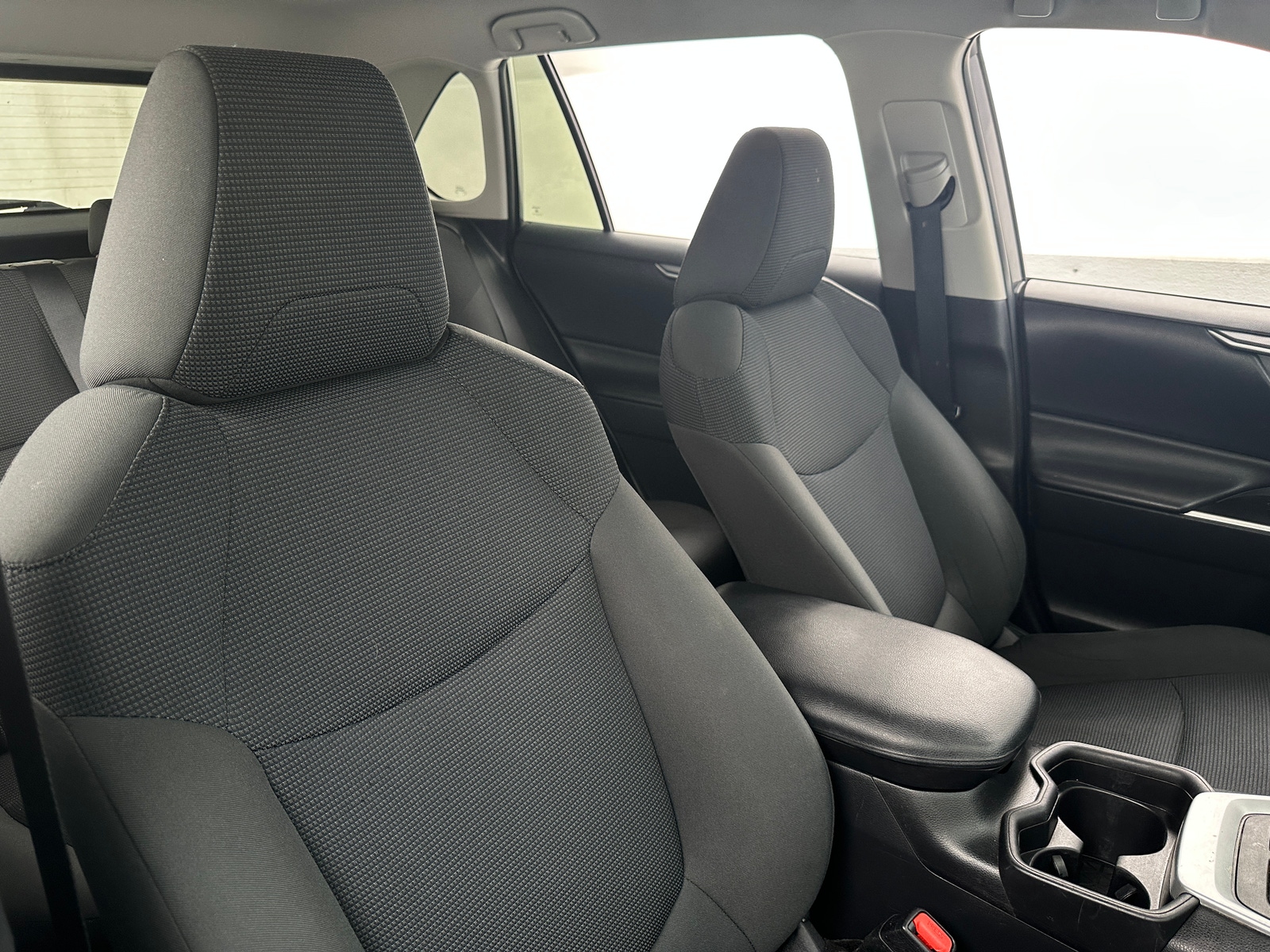 Thumbnail: 2019 Toyota RAV4 - 2