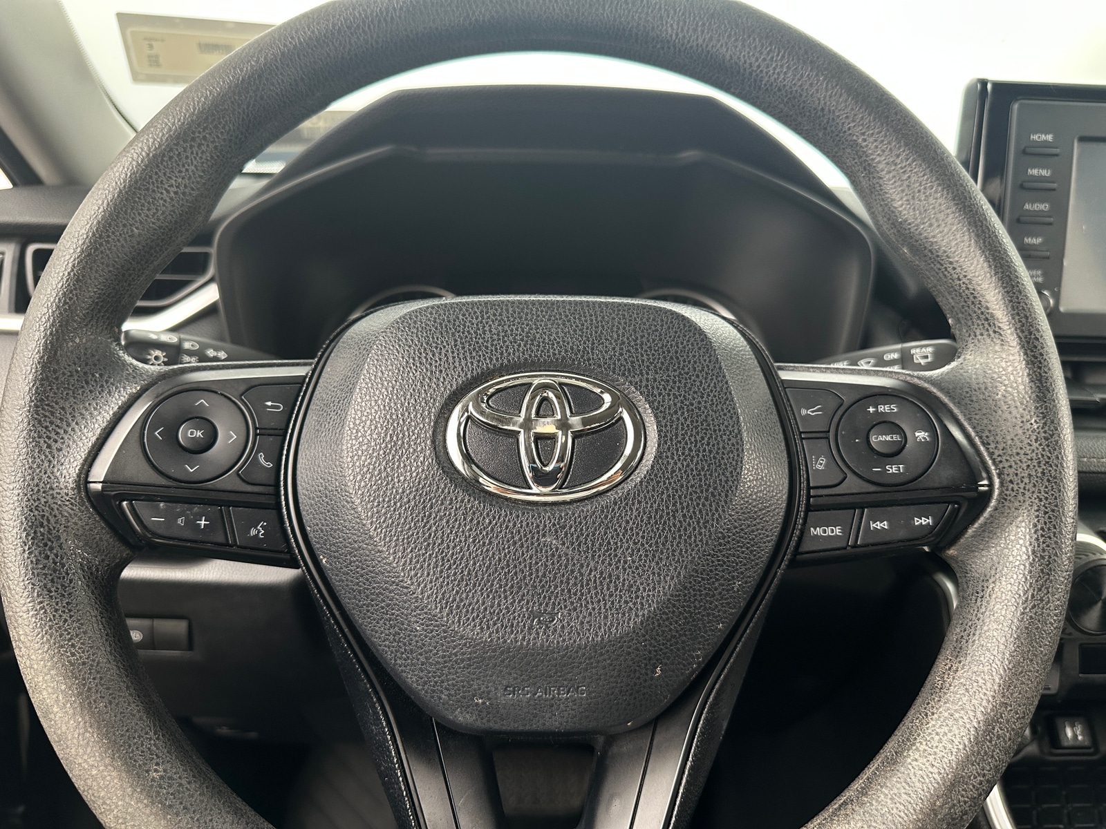 Thumbnail: 2019 Toyota RAV4 - 5