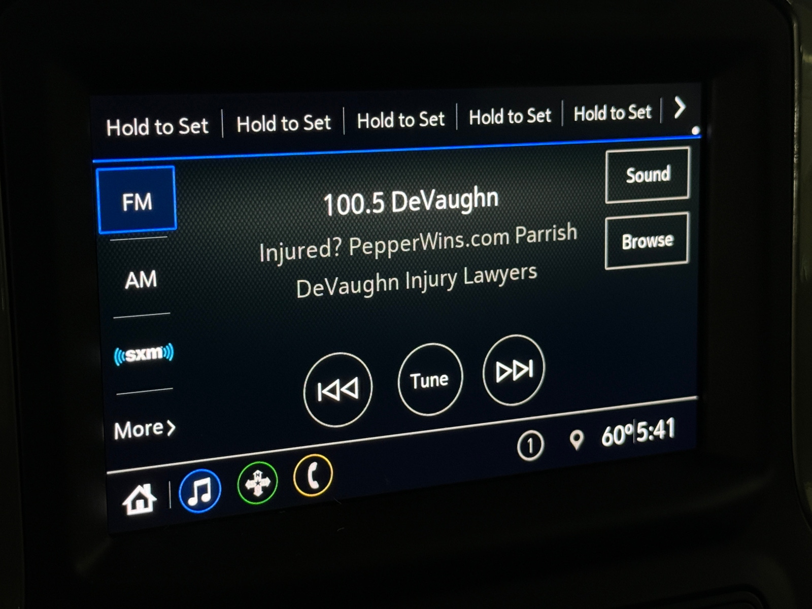 Thumbnail: 2021 Chevrolet Silverado 1500 - 4