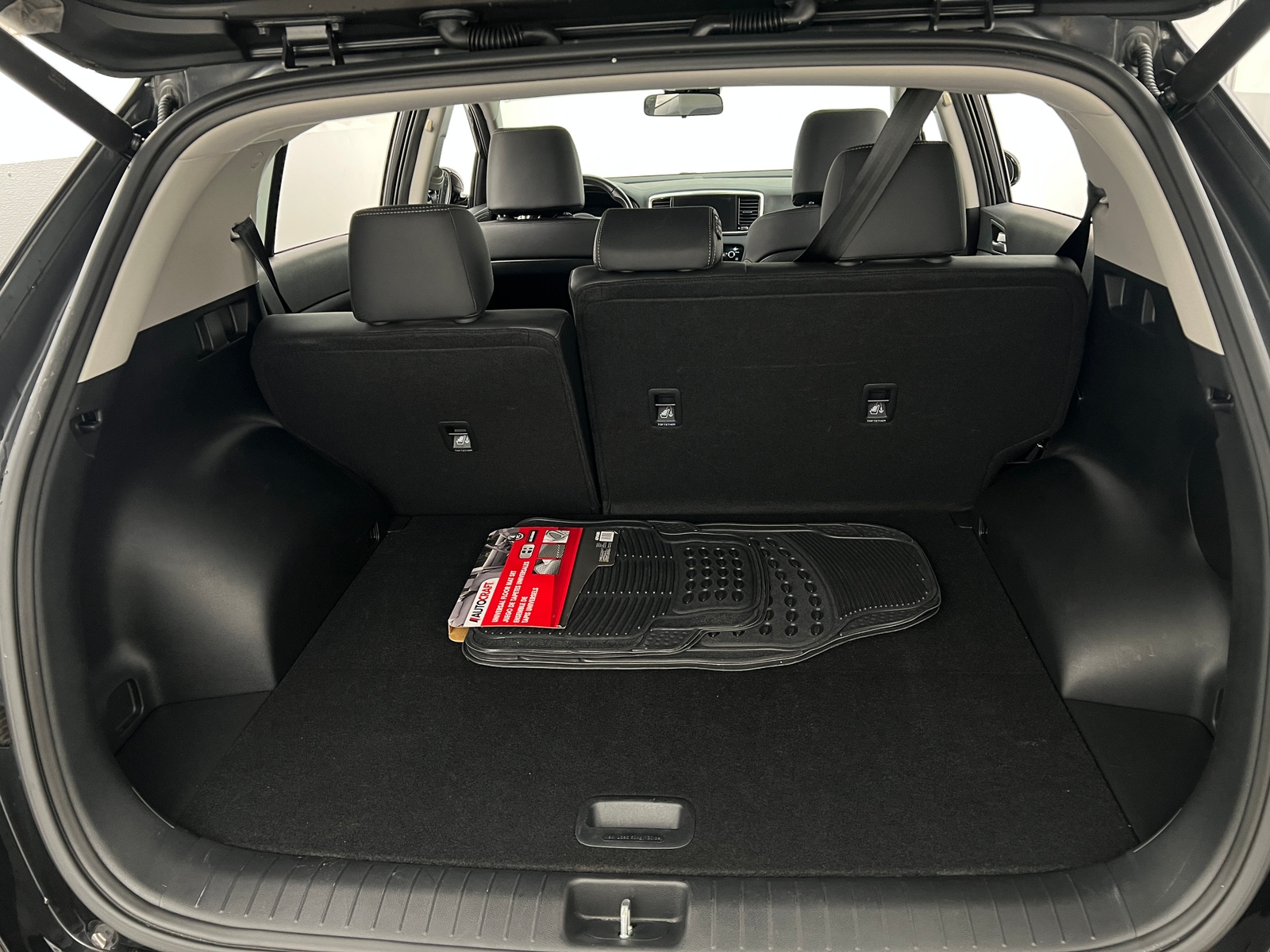 Thumbnail: 2022 Kia Sportage - 6