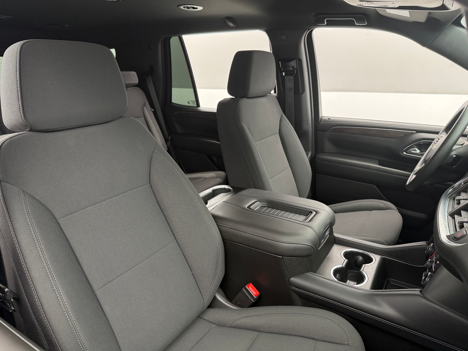 Thumbnail: 2022 Chevrolet Tahoe - 2