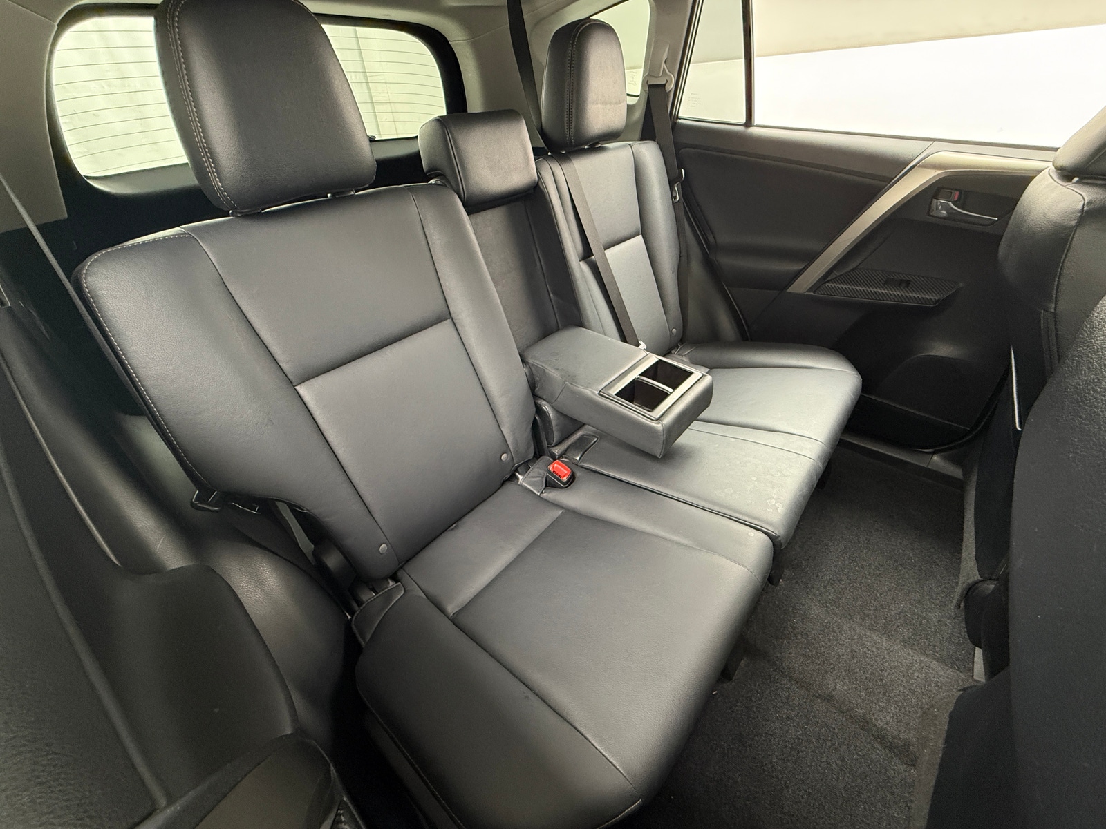 Thumbnail: 2015 Toyota RAV4 - 5