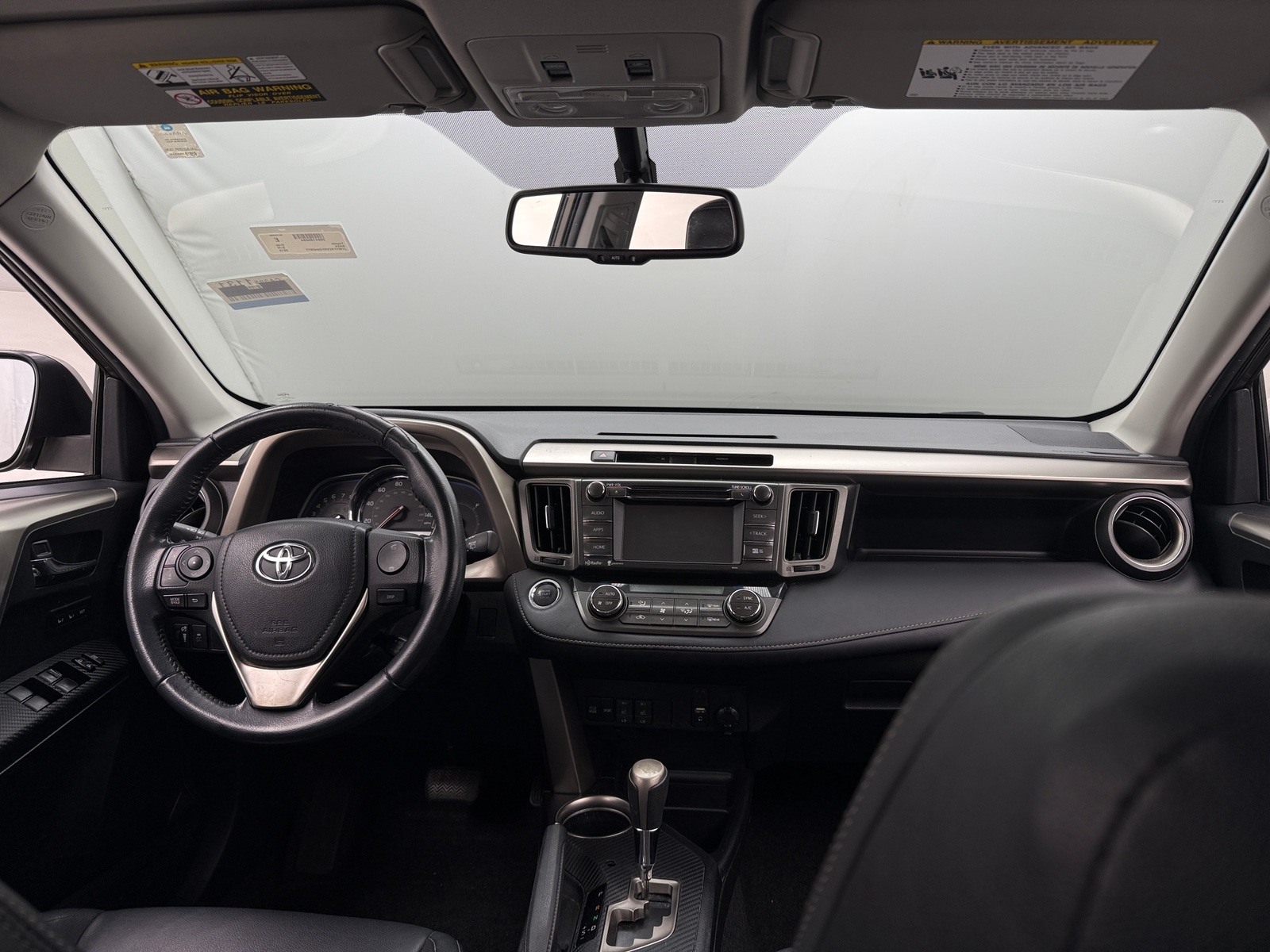 Thumbnail: 2015 Toyota RAV4 - 2