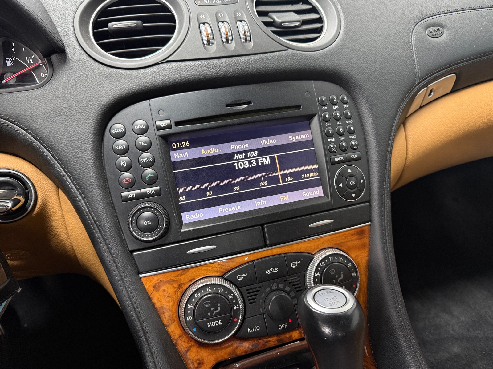 Thumbnail: 2011 Mercedes-Benz SL-Class - 3