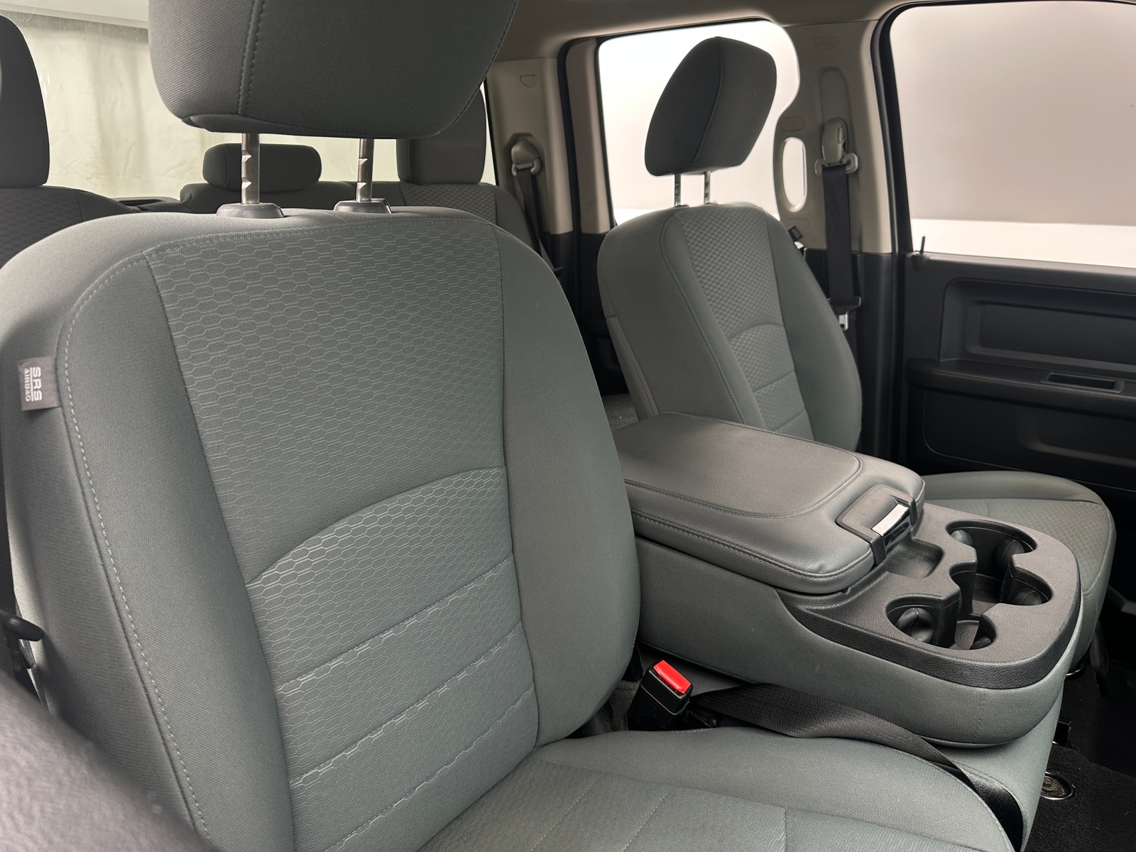 Thumbnail: 2019 RAM 1500 Classic - 2