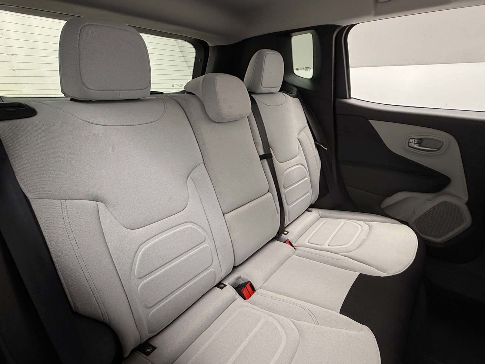 Thumbnail: 2022 Jeep Renegade - 6