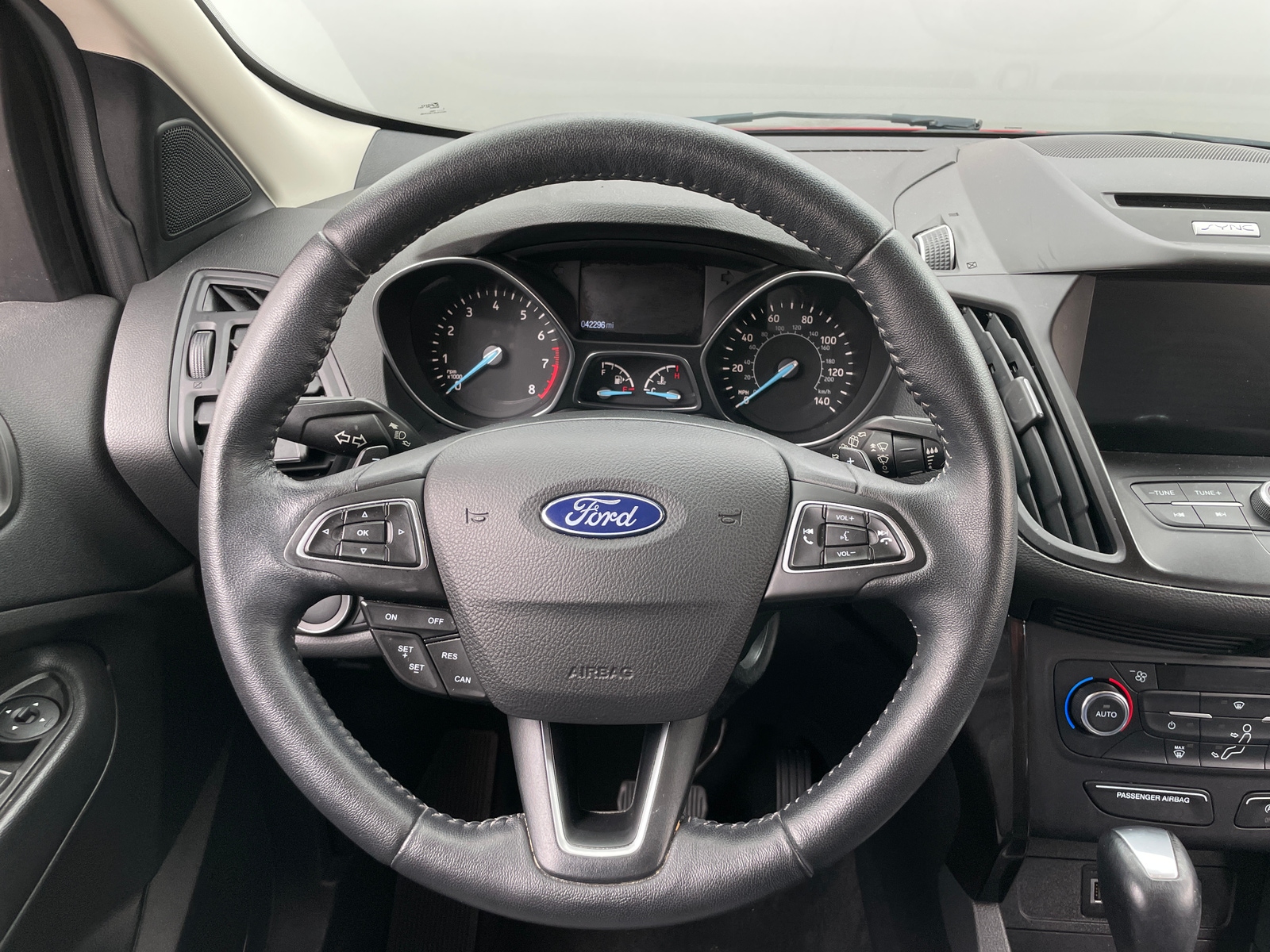 Thumbnail: 2017 Ford Escape - 4