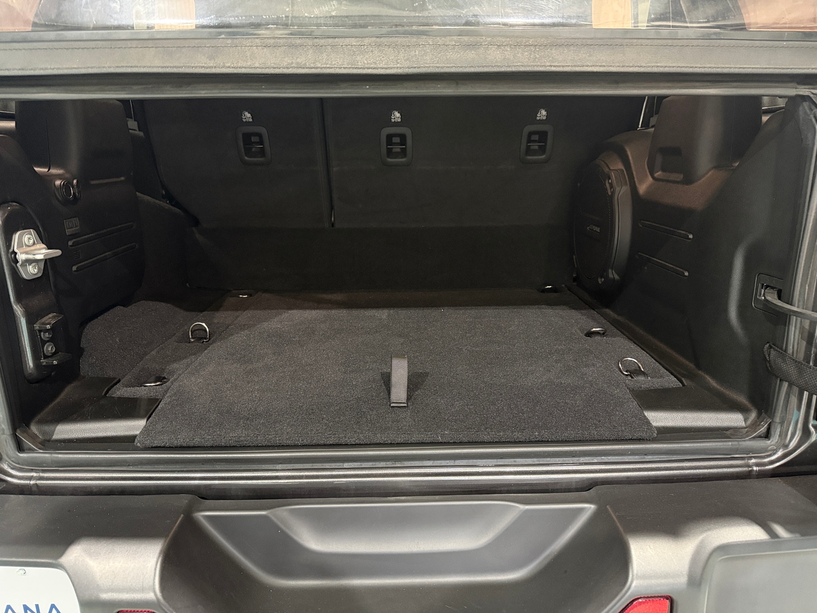 Thumbnail: 2023 Jeep Wrangler - 7