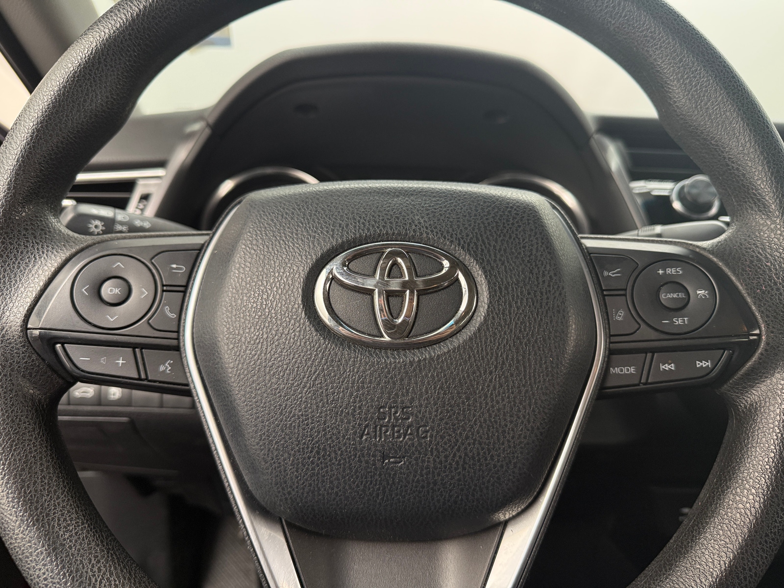 Thumbnail: 2018 Toyota Camry - 5