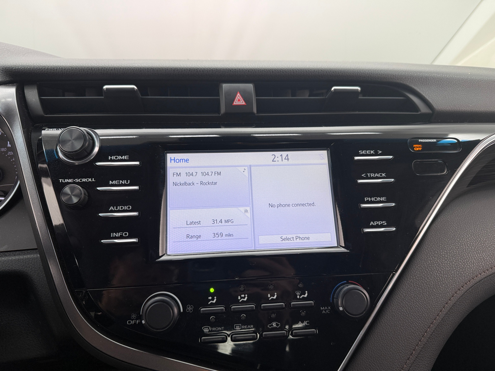 Thumbnail: 2018 Toyota Camry - 4