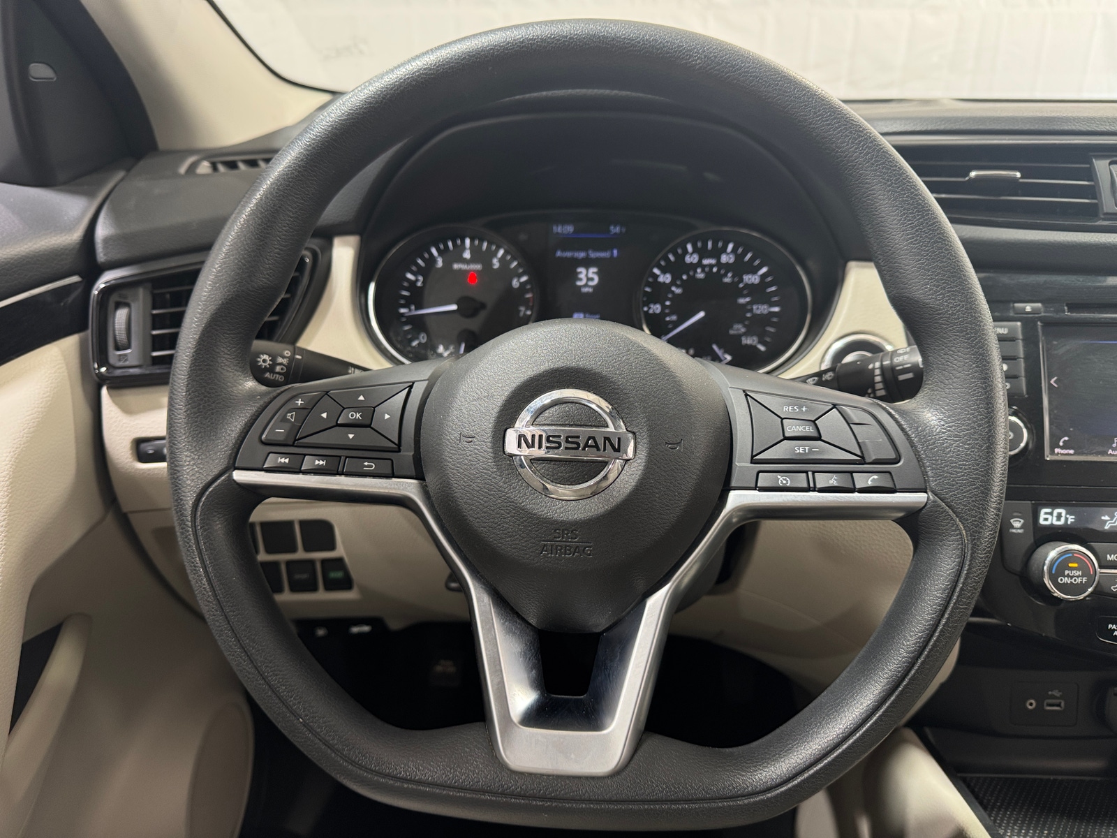 Thumbnail: 2020 Nissan Rogue Sport - 5